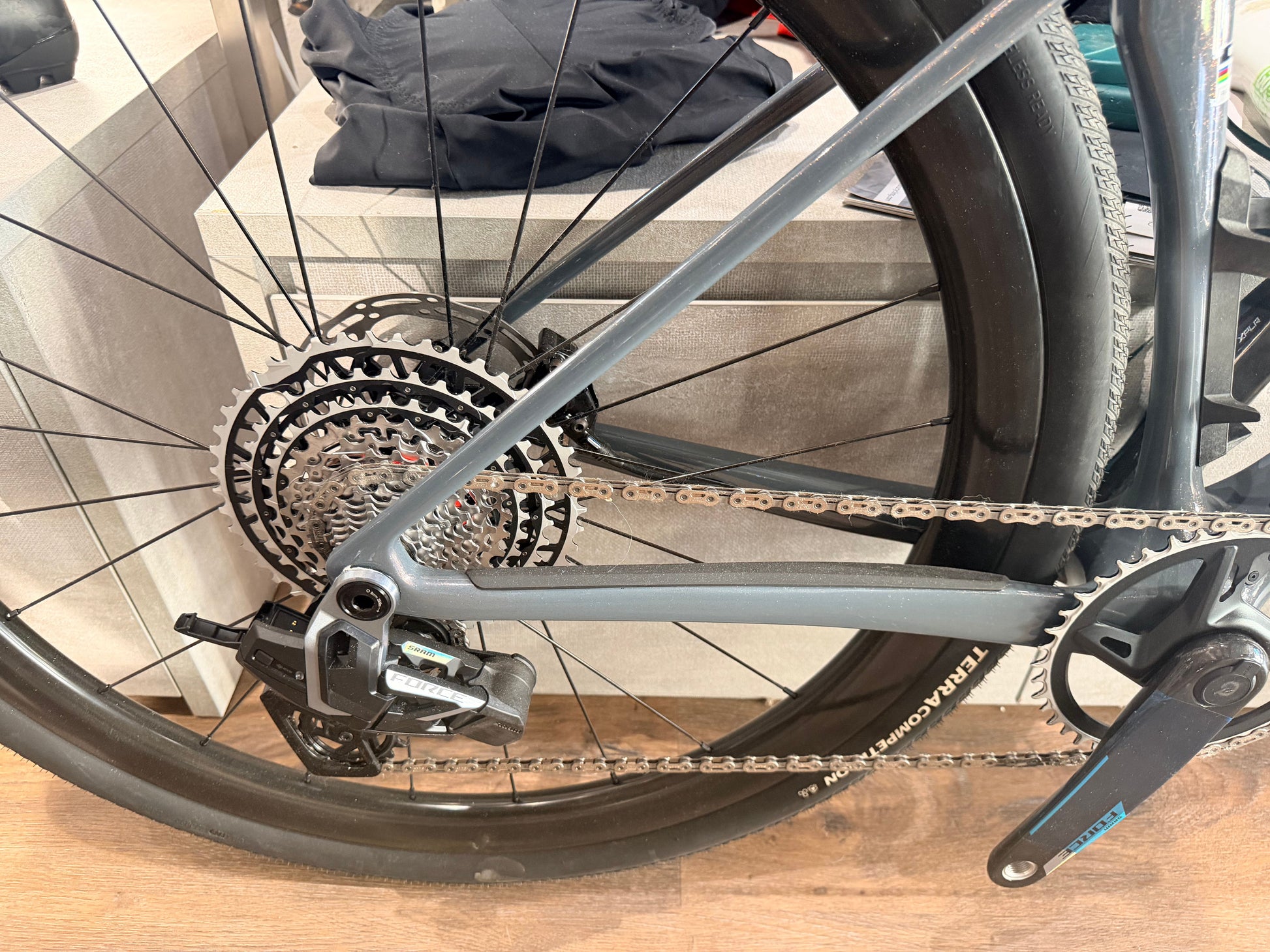 BMC Kaius 01 Two — gruppo SRAM Force eTap AXS, taglia 56