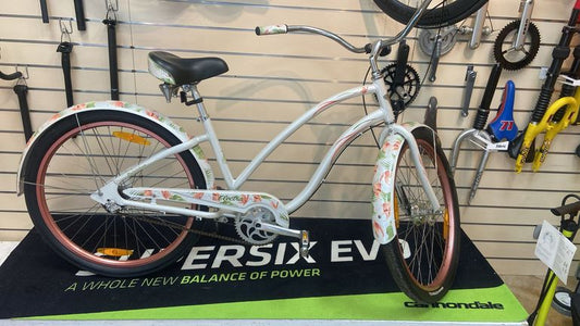 Electra Floreal 2015 usata — vista laterale