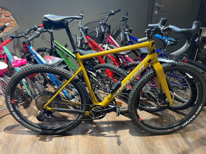 Santa Cruz Stigmata Force 1x Rsv 650b / Carbon Cc 2023 usata — vista laterale