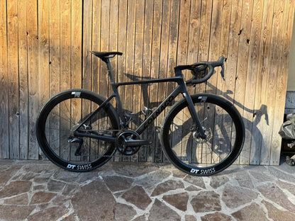 Colnago V4rs 2025 usata — vista laterale