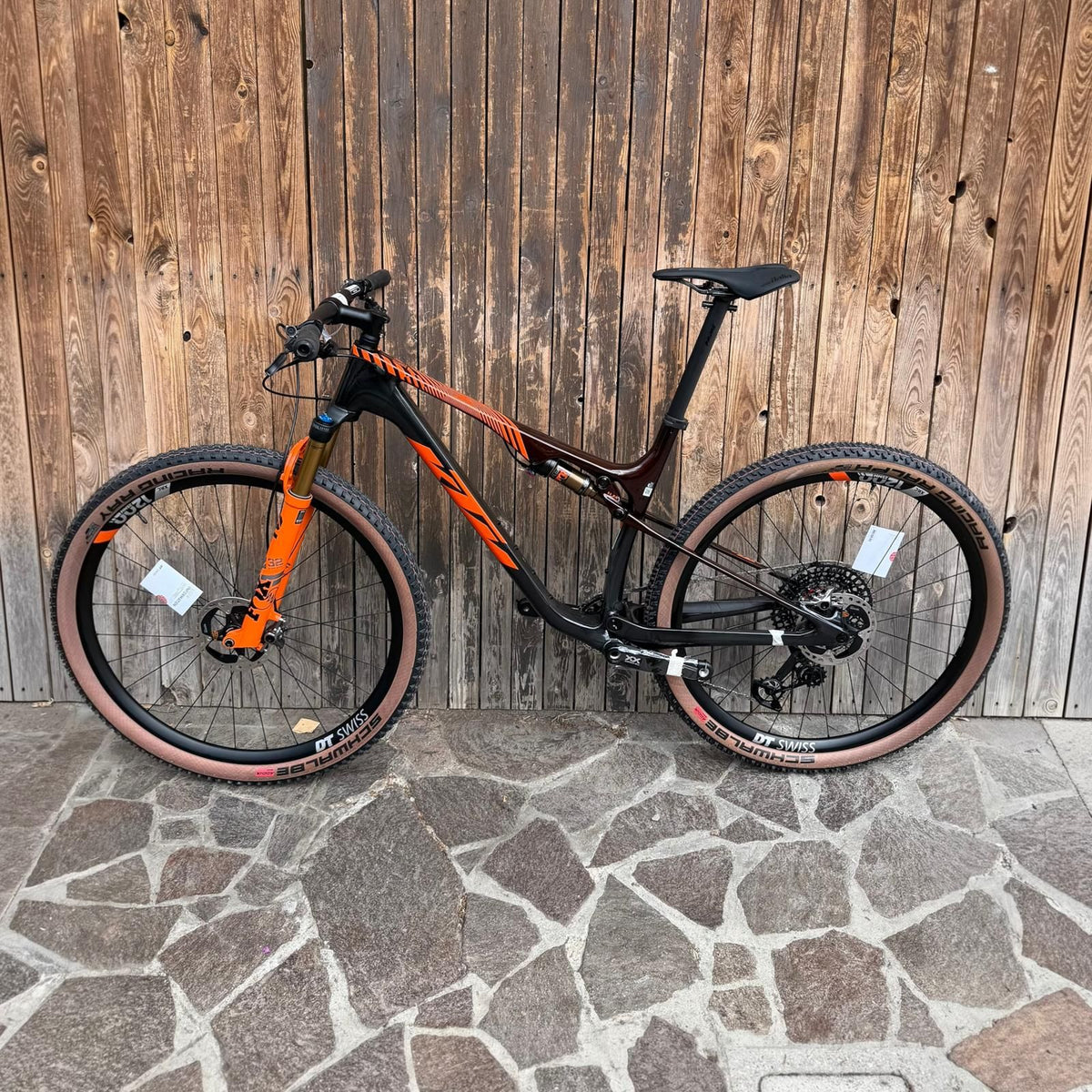 KTM Scarp Exonic Cust 2024 usata — vista laterale