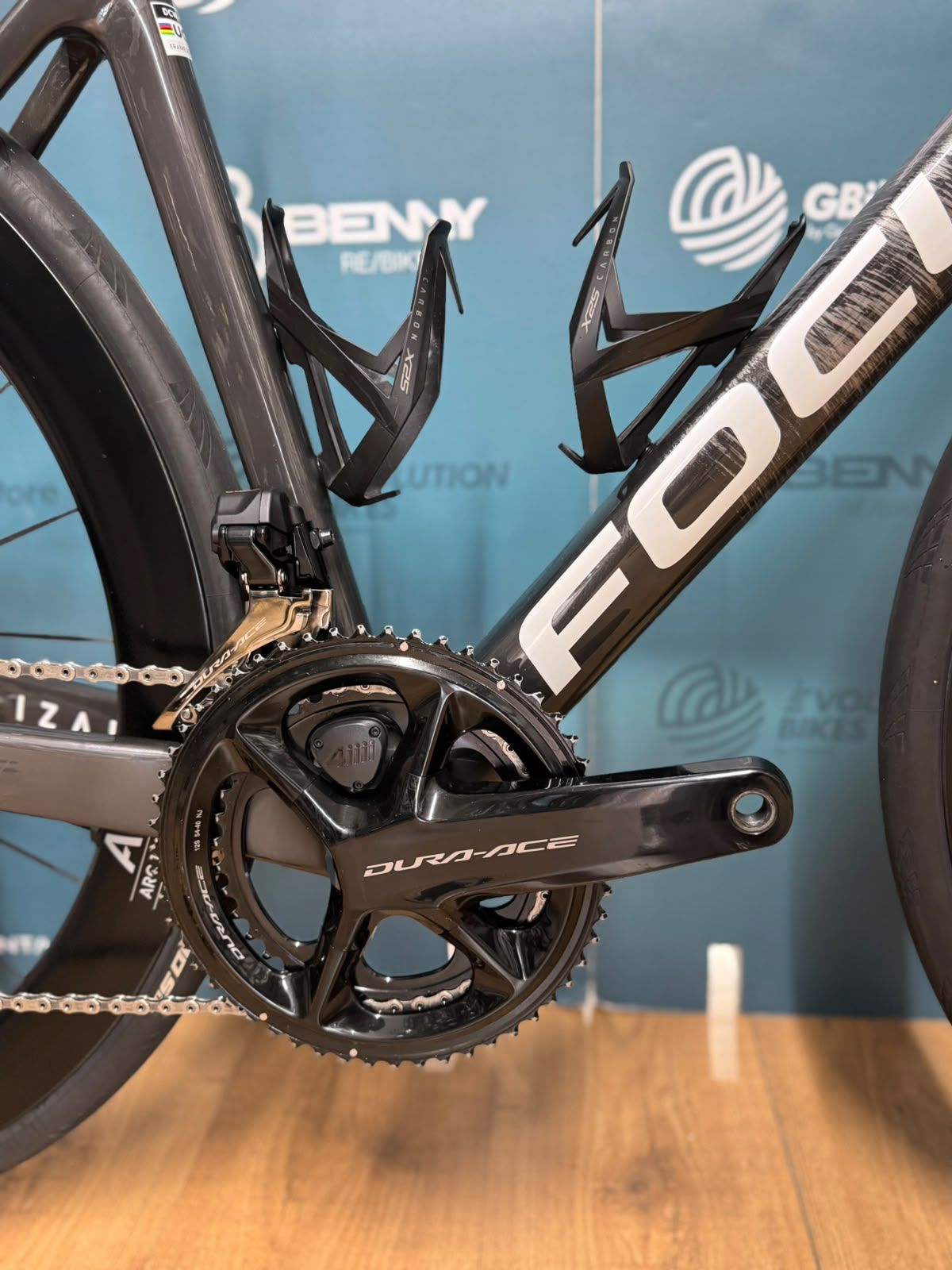 Focus Izalco Max 9.9 2026 — Bici usata