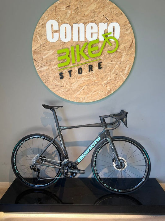 Bianchi Specialissima 140th Rc 2025 usata — vista laterale