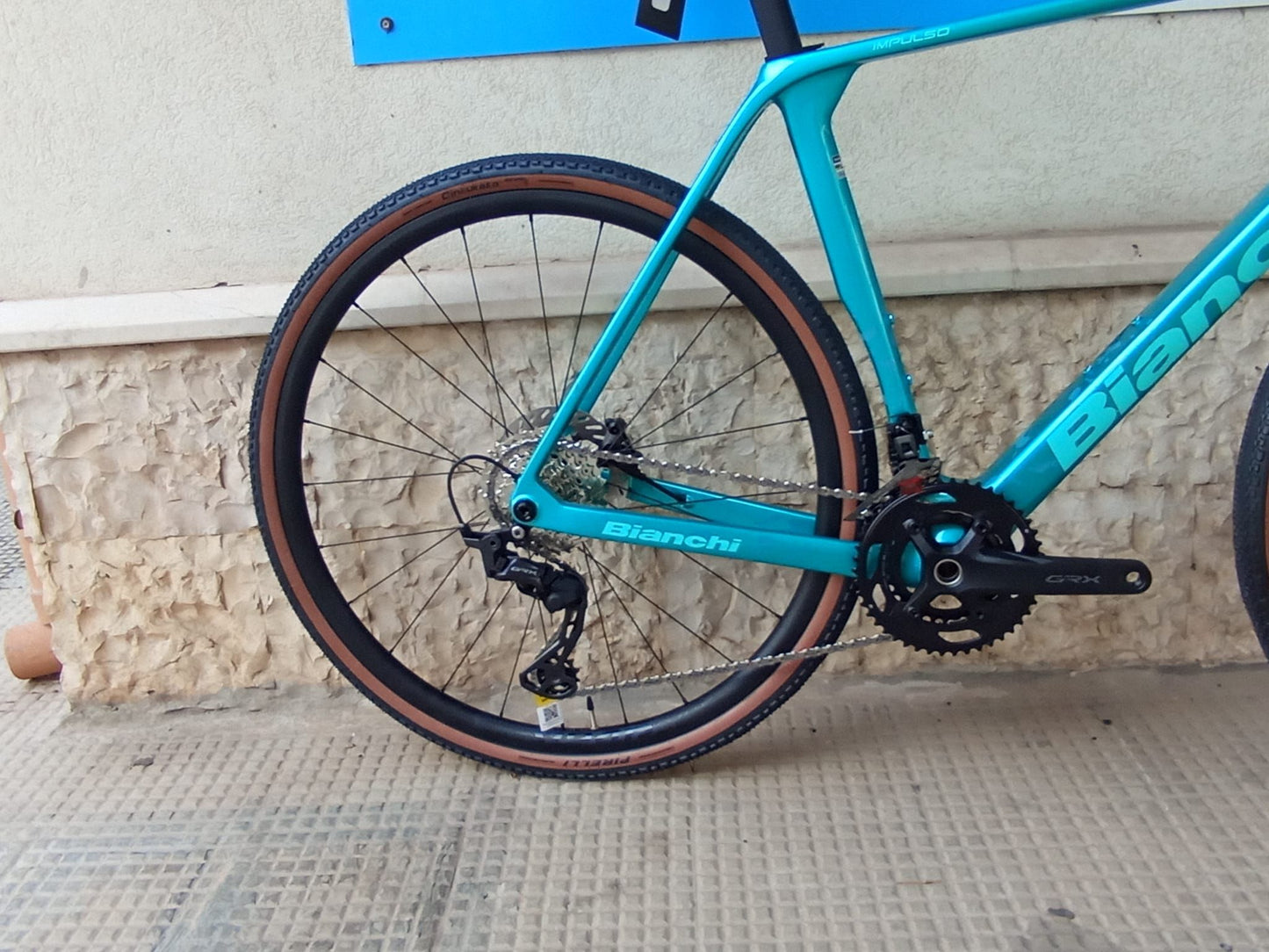 Bianchi Impulso Comp 610 — gruppo Shimano GRX, taglia L