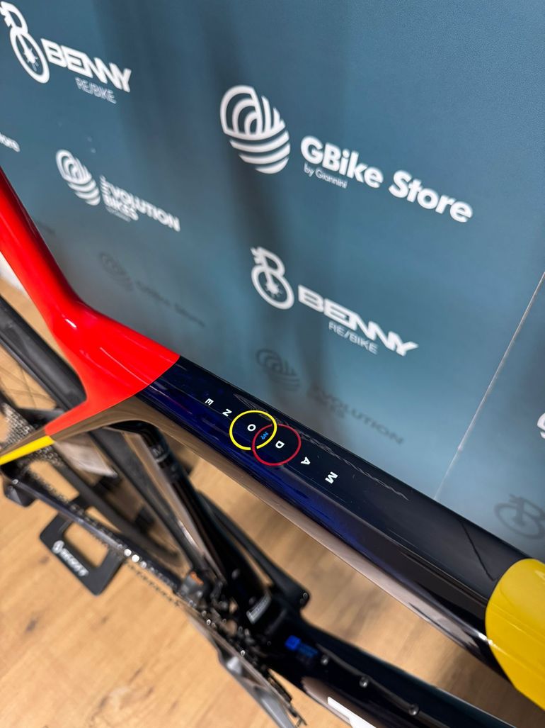 Trek Madone Slr 7 Gen 8 2026 usata — dettaglio