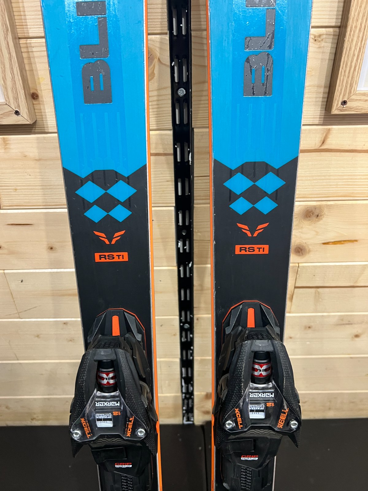 Blizzard Firebird 76 RS Ti 2026 — Da Pista usato