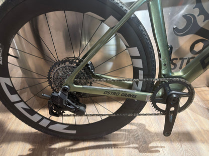 Factor Ostro — gruppo SRAM Rival eTap AXS, taglia 56