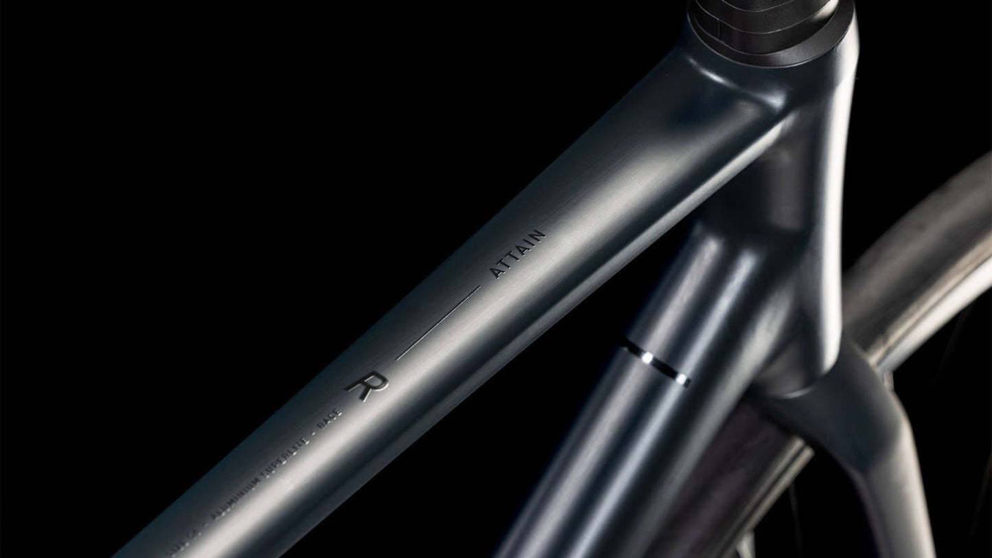 Cube Attain — gruppo Shimano Tiagra, taglia 53