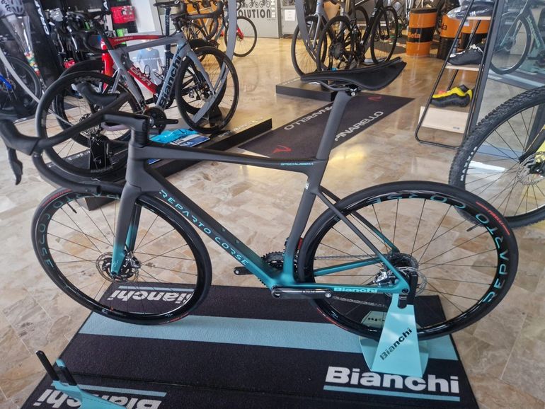 Bianchi Specialissima Rc 2024 usata — dettaglio