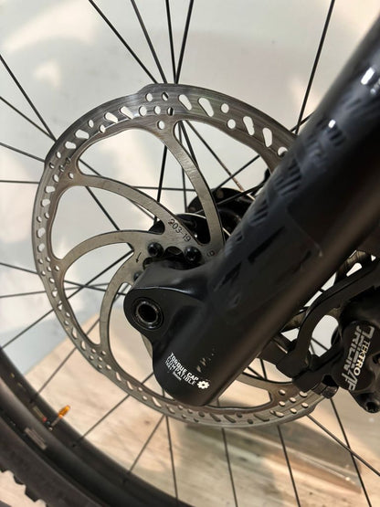 Giant Trance E+ 3 Pro 2020 usata — dettaglio