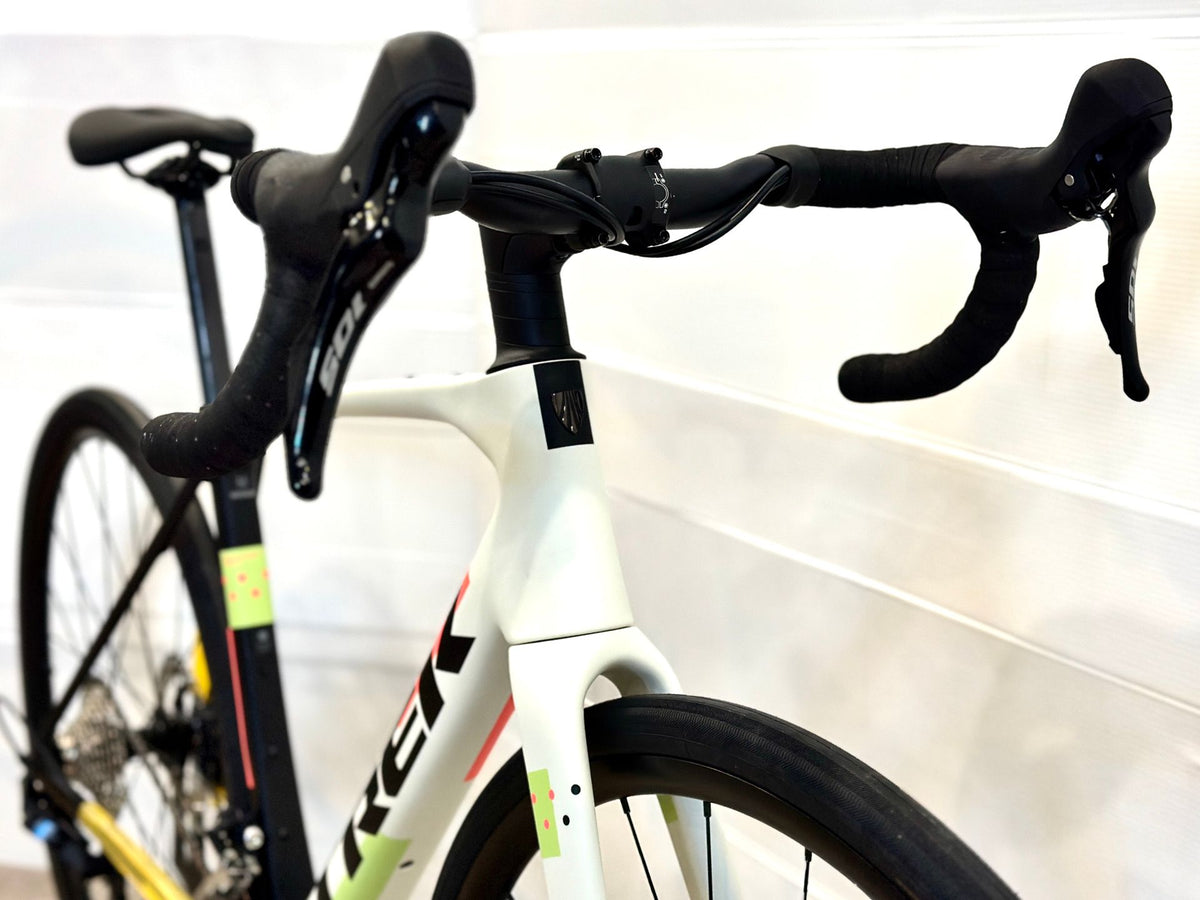 Trek Domane 2027 usata — dettaglio