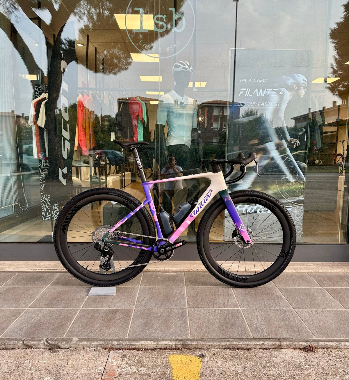 Wilier Triestina Rave Slr Id2 2026 usata — vista laterale