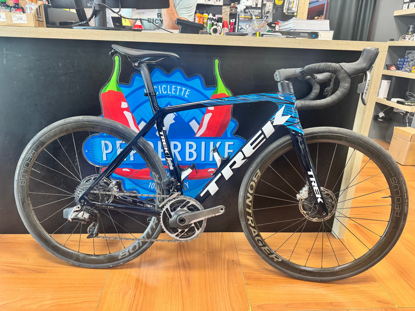 Trek Émonda Slr 9 2021 usata — vista laterale