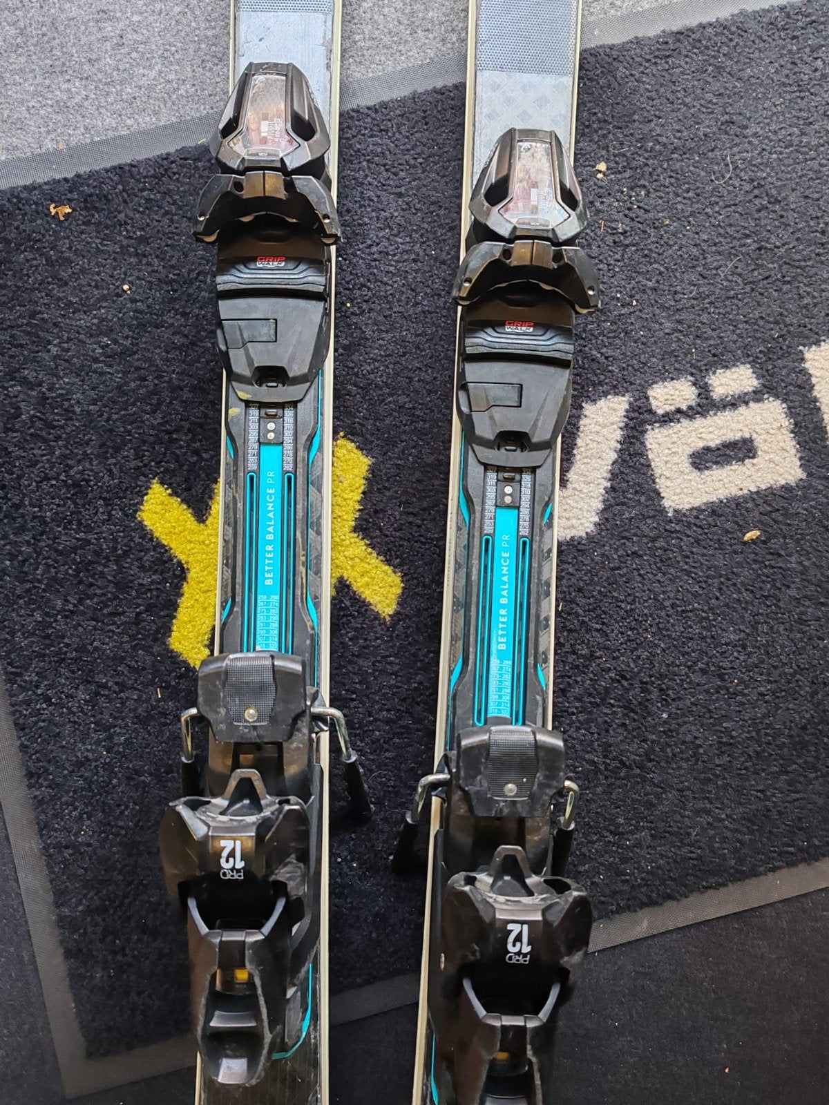 Head Supershape e-Speed — attacco PRD 12 GW, Buone condizioni