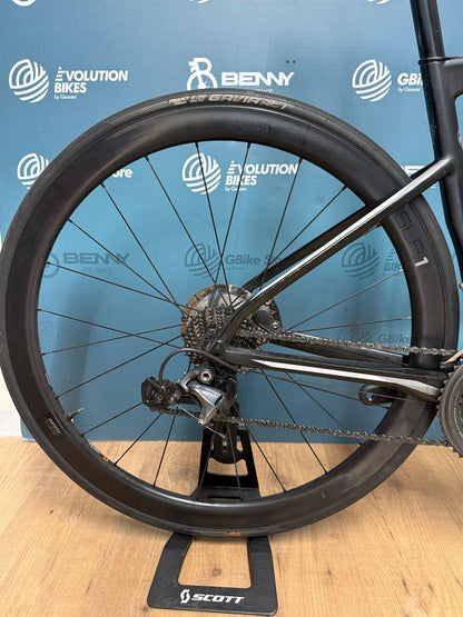 BMC Roadmachine 2020 — Bici usata