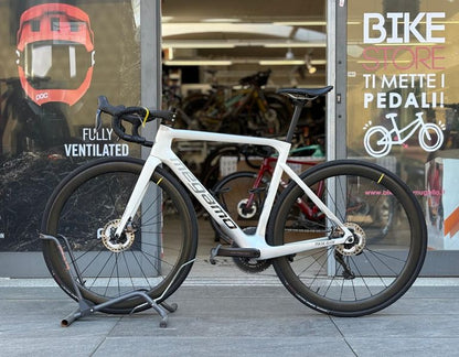 Megamo Pulse Elite 05 Sh12 — gruppo Shimano Ultegra Di2, taglia 54 cm
