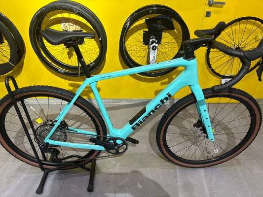 Bianchi Arcadex 2025 usata — vista laterale