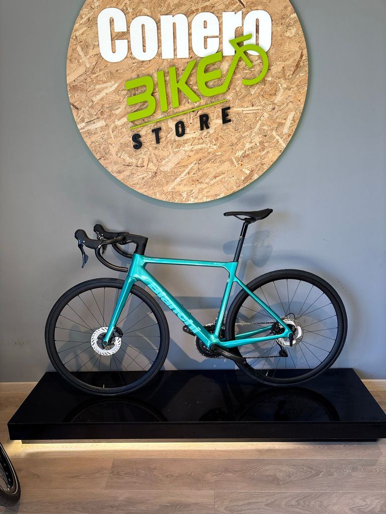 Bianchi Sprint — gruppo Shimano 105, taglia 53 cm