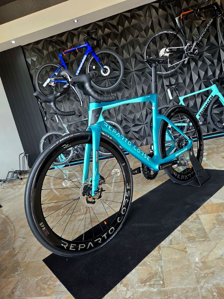 Bianchi Oltre Rc 2024 — Bici usata