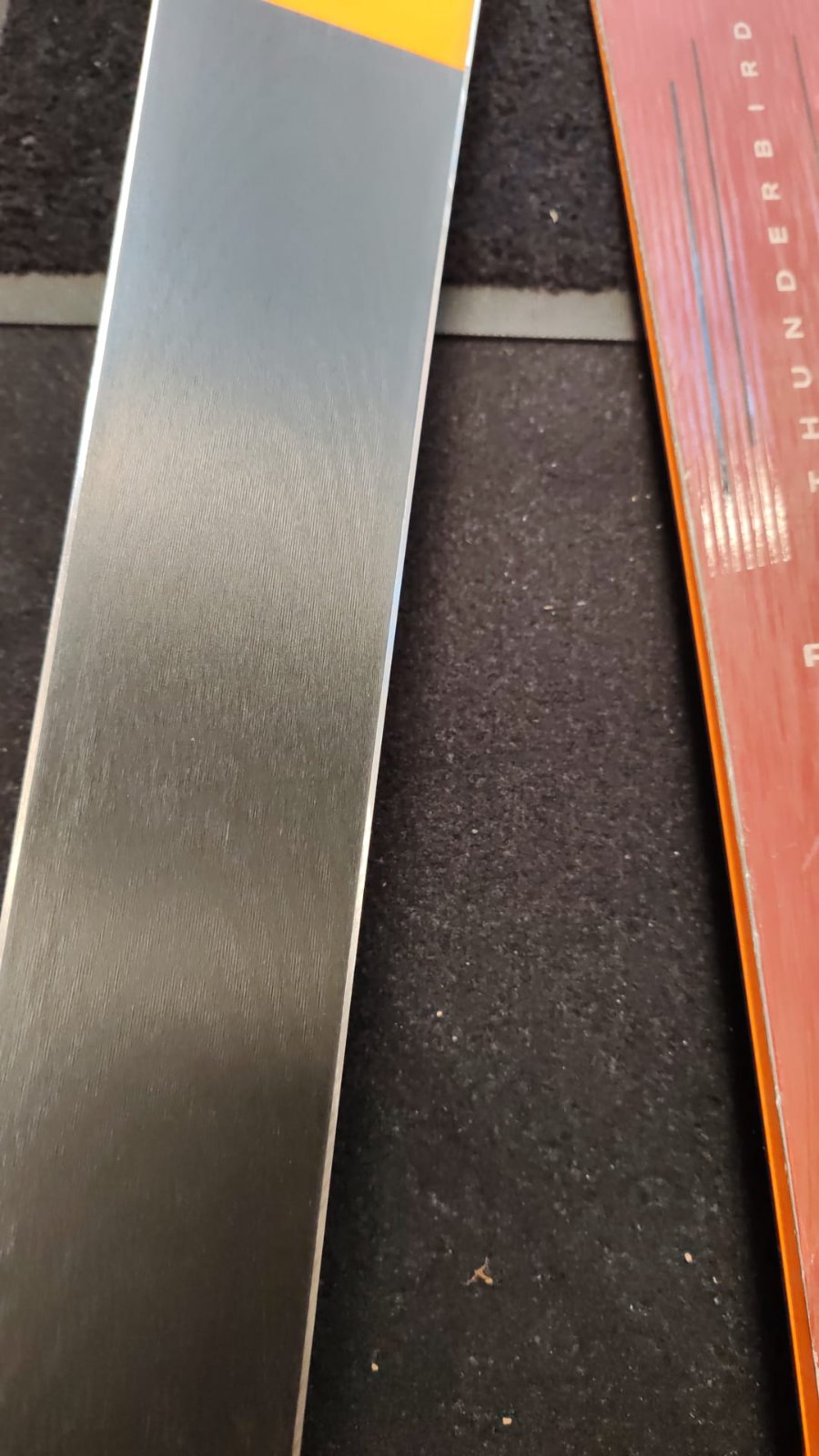 Blizzard Thunderbird R15 2026 usato — dettaglio