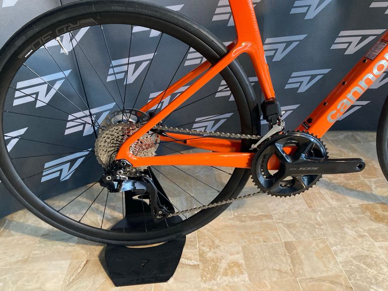 Cannondale Supersix Evo 3 — gruppo Shimano 105 Di2, taglia 51