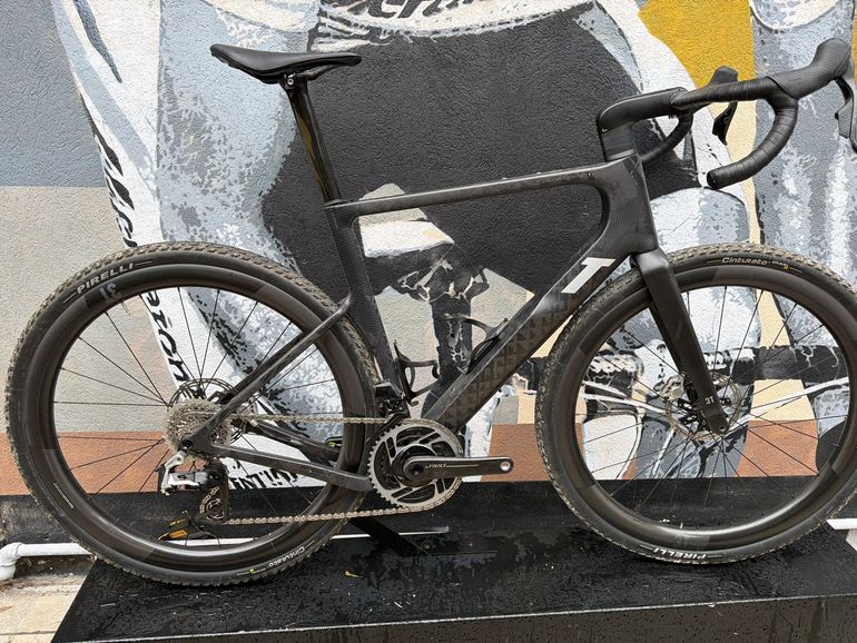 3T Racemax Italia Xplr 1x13 Zipp 303 Xplr Sw — gruppo SRAM Red eTap AXS, taglia L