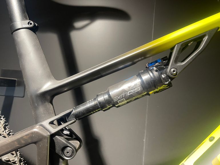 BMC Fourstroke Four 2024 — Bici usata