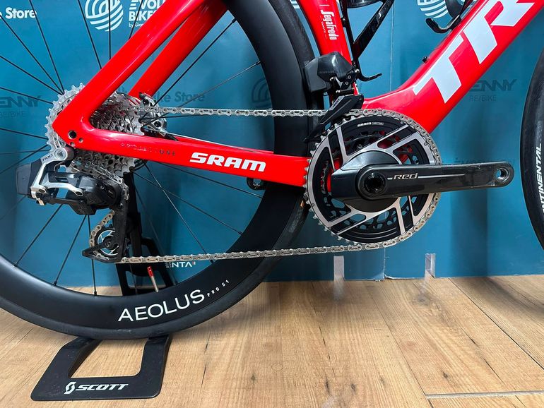 Trek Madone Slr 9 E1 Gen 7 — gruppo SRAM Red eTap AXS, taglia 54 cm