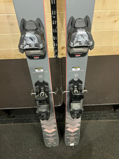 Blackcrows Octo Birdie 2025 usato — dettaglio