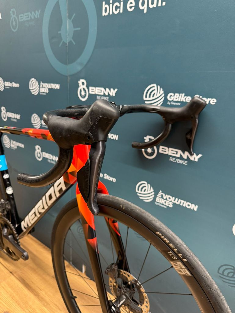 Merida Scultura Bahrain Victorious 2024 usata — dettaglio
