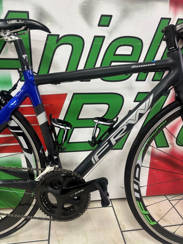 FRW Custom — gruppo Shimano 105, taglia S