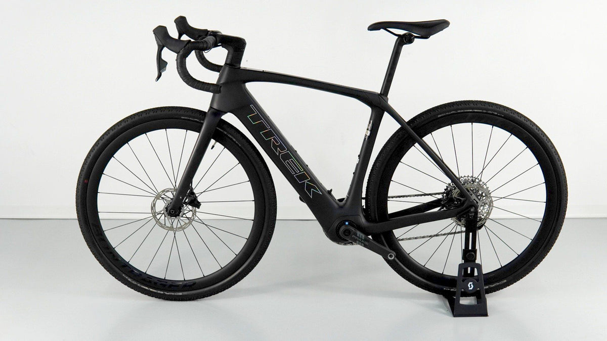 Trek Domane+ Slr 6 — gruppo SRAM Rival eTap AXS, taglia 54