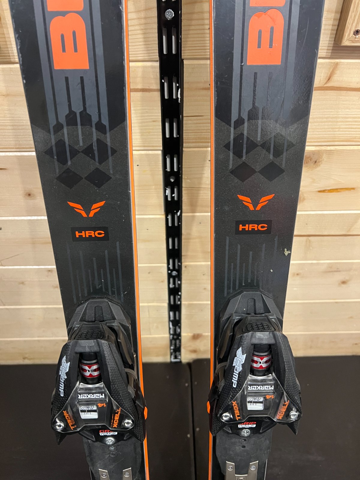 Blizzard Firebird HRC 2025 — Da Pista usato
