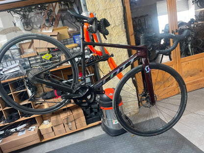 Scott Addict 30 2024 usata — vista laterale