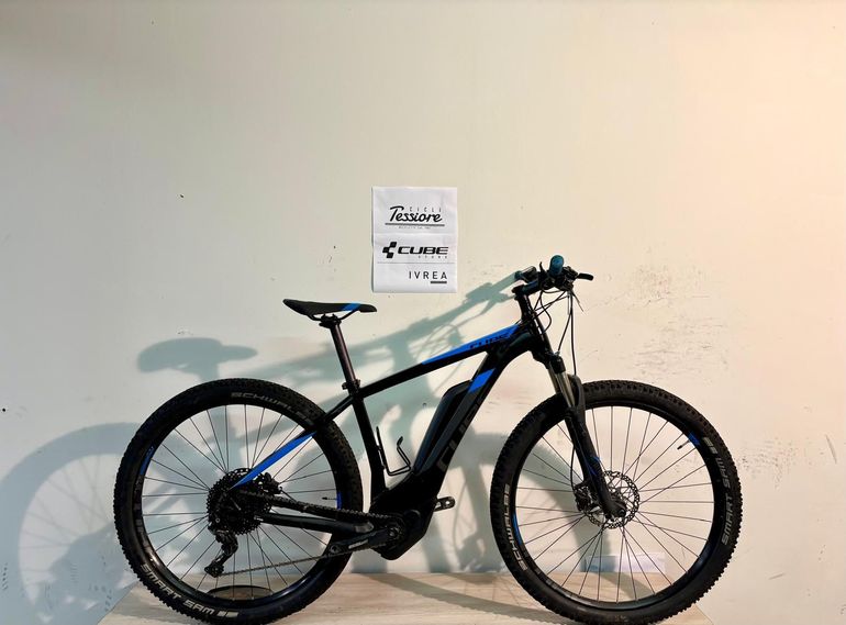 Cube Reaction Hybrid Race 500 2018 usata — vista laterale