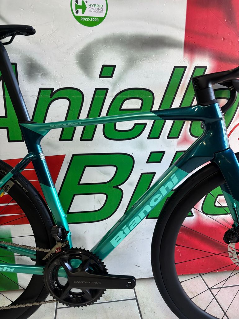 Bianchi Specialissima — gruppo Shimano Ultegra Di2, taglia 55