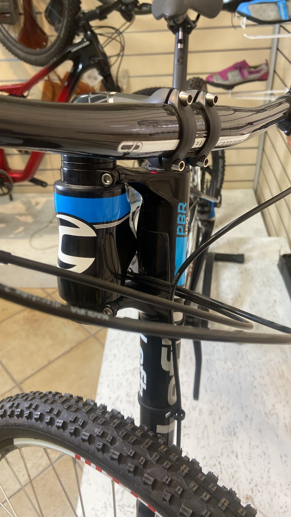 Cannondale F-Si Carbon Hi-Mod 2015 usata — dettaglio