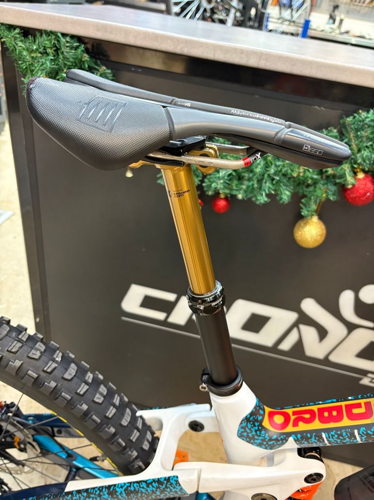 Megamo Crave Crb Gravity 2022 usata — dettaglio