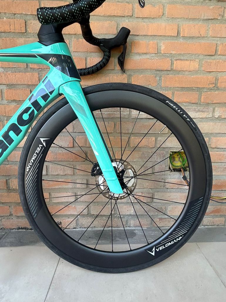 Bianchi Oltre Comp 2025 usata — dettaglio