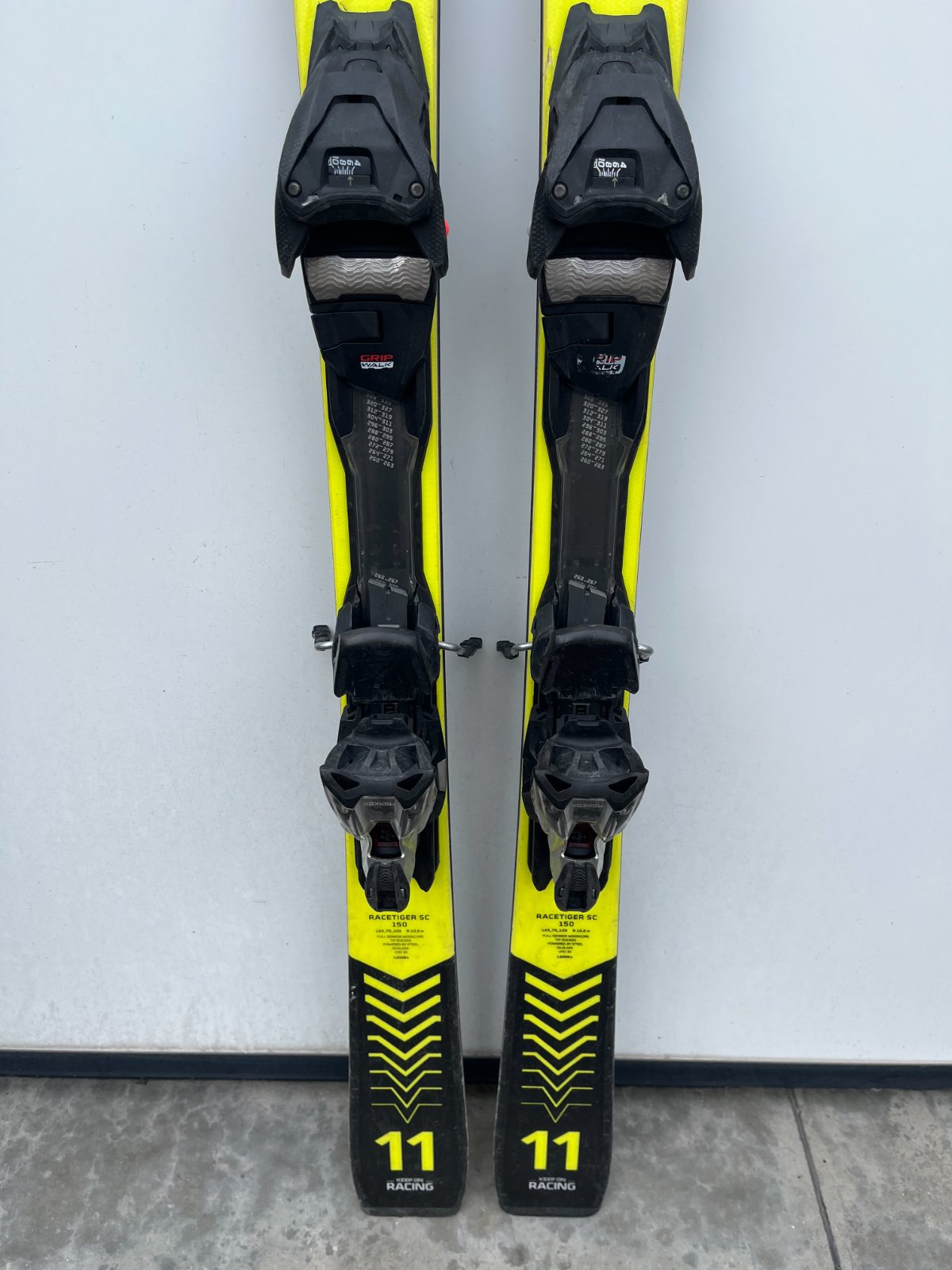 Volkl Racetiger SC Black 2022 — Da Pista usato
