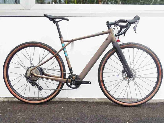 GT Egrade Amp 2023 usata — vista laterale
