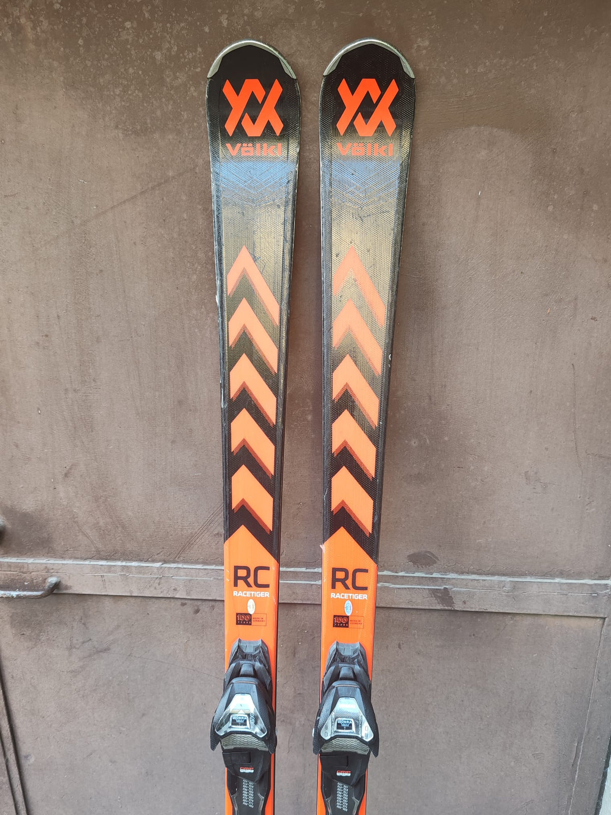 Volkl Racetiger RC Black 2024 usato — dettaglio
