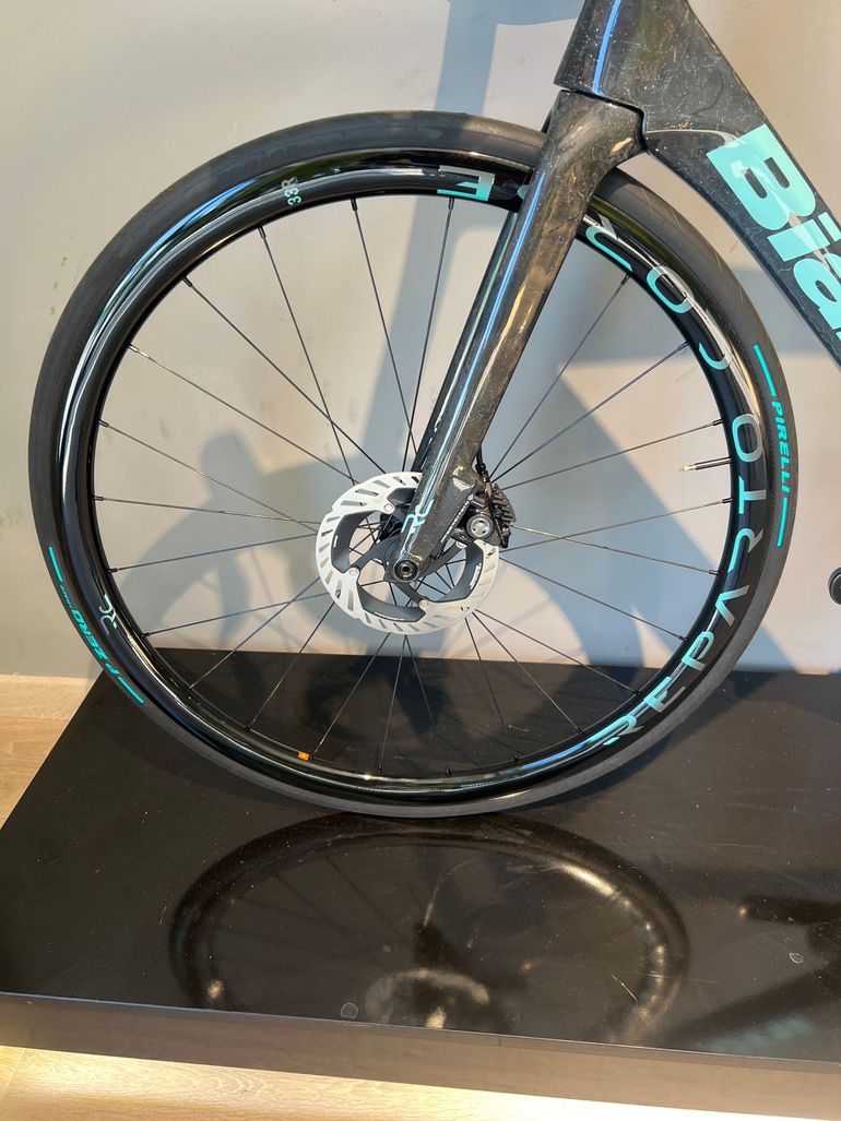 Bianchi Specialissima 140th Rc 2025 usata — dettaglio