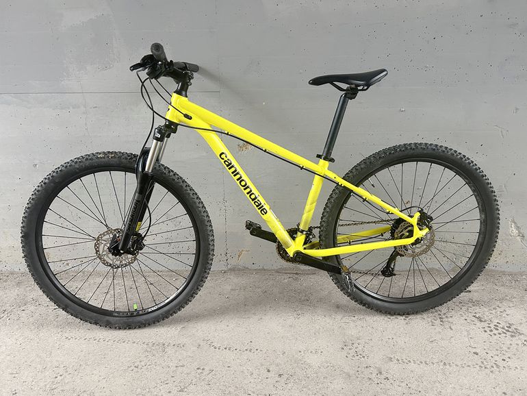 Cannondale Trail 8 2023 usata — dettaglio