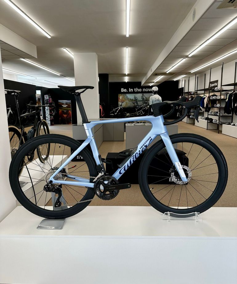 Wilier Triestina Filante 2027 usata — vista laterale
