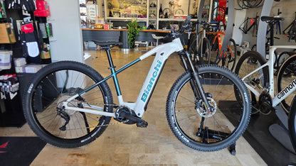 Bianchi T-Tronik X 9.2 2026 usata — vista laterale