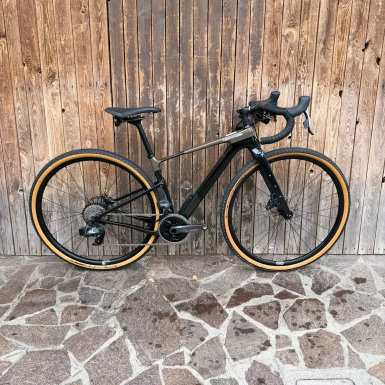 Cannondale Topstone Carbon 1 2022 usata — vista laterale