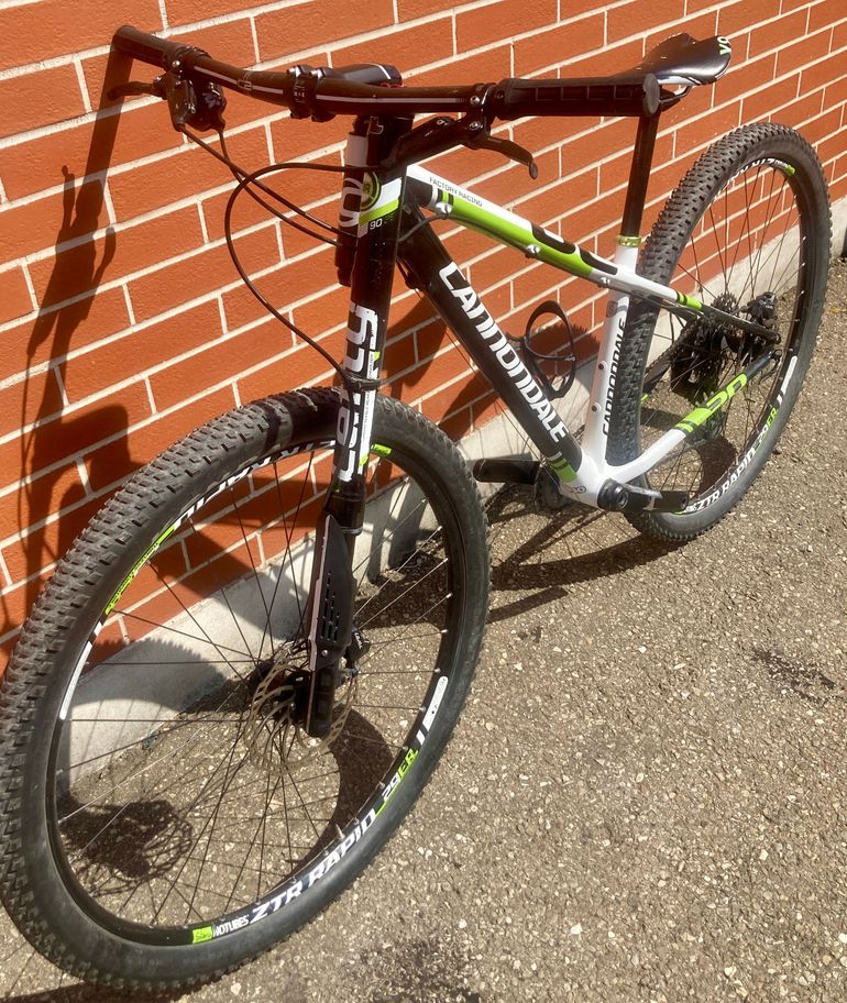 Cannondale F-Si Lefty Carbon 2015 — Bici usata