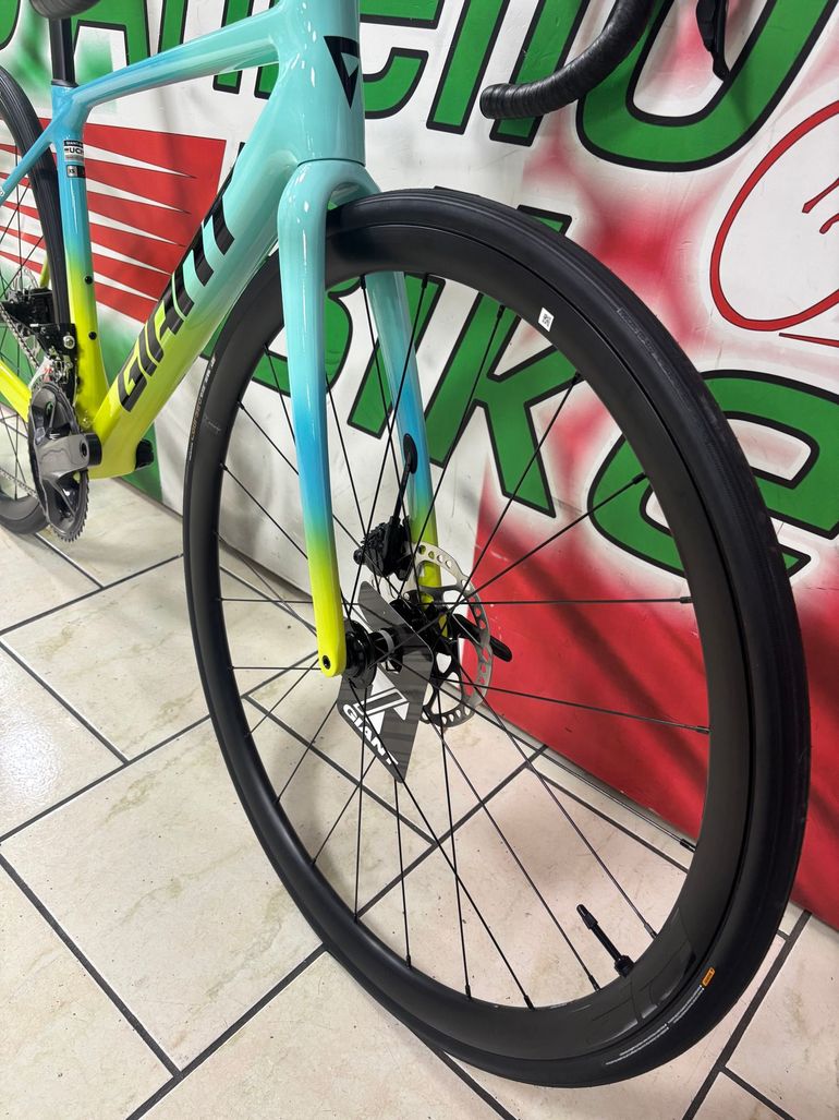 Giant Tcr Advanced 2 2025 usata — dettaglio