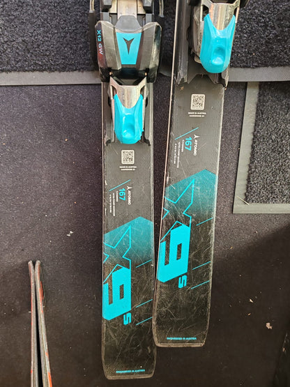 Atomic Redster X9S Revoshock S — attacco X 12 GW, Buone condizioni